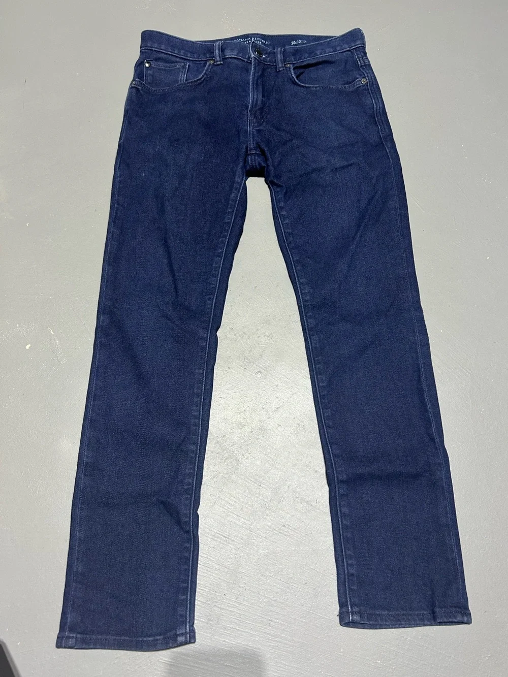 Banana Republic Traveler Blue Slim Fit Pants (Men’s Size 30W x 30L)